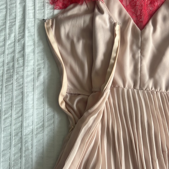 ASOS Dress with lace panel - Picture 7 of 10